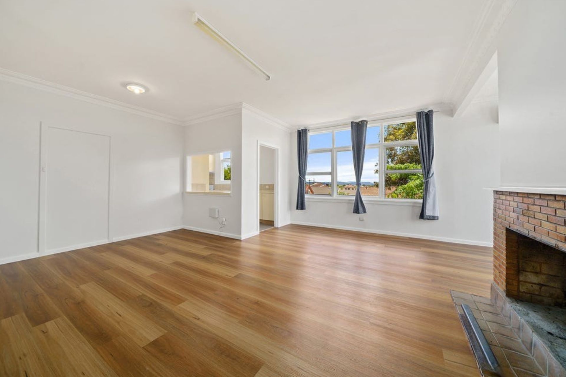25 Crest Rd, Crestwood, photo 4