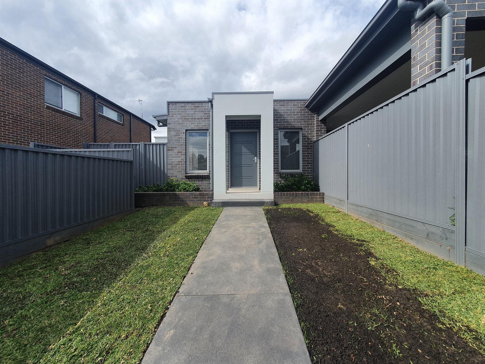 84a Maidenhair Avenue, DENHAM COURT NSW 2565