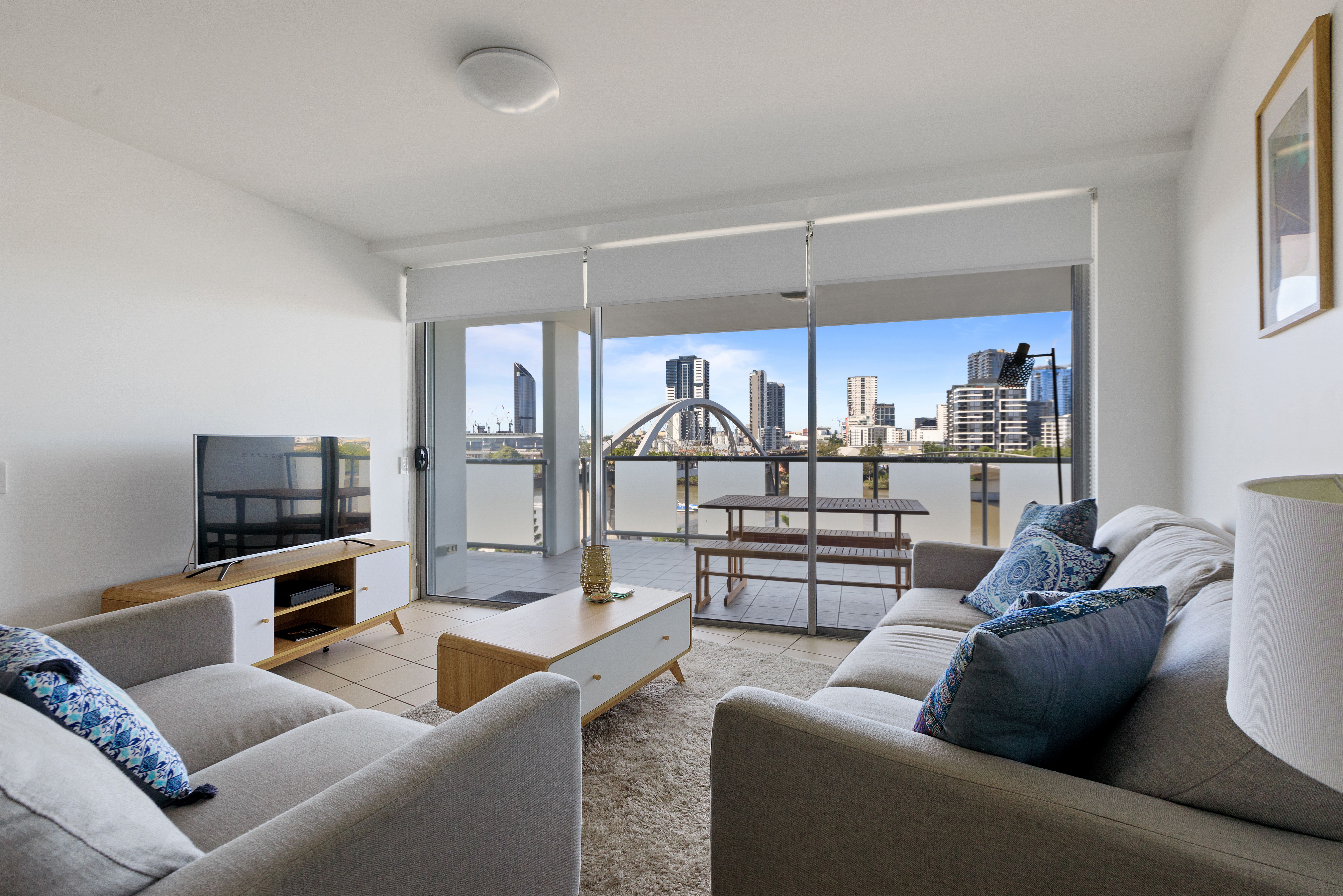 2406 / 92 Quay Street, BRISBANE CITY QLD 4000