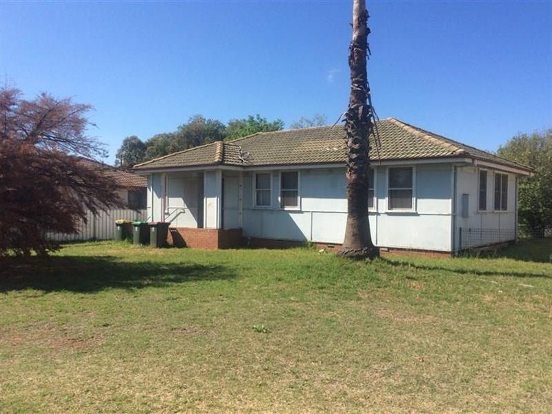 34 Scrivener Street, FORBES NSW 2871