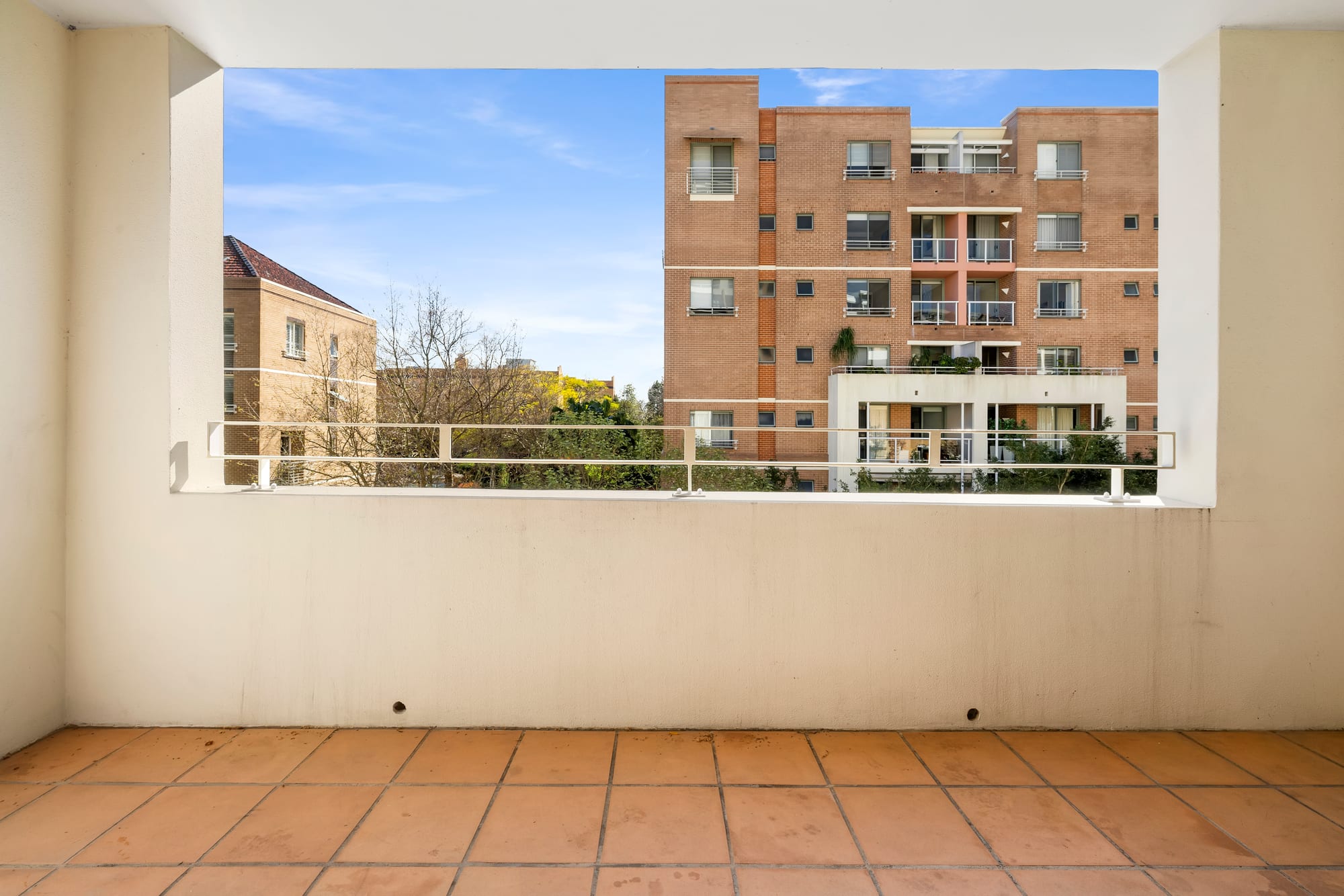 H07/780 Bourke Street, Redfern Leased by The Gallery Real Estate - image 5