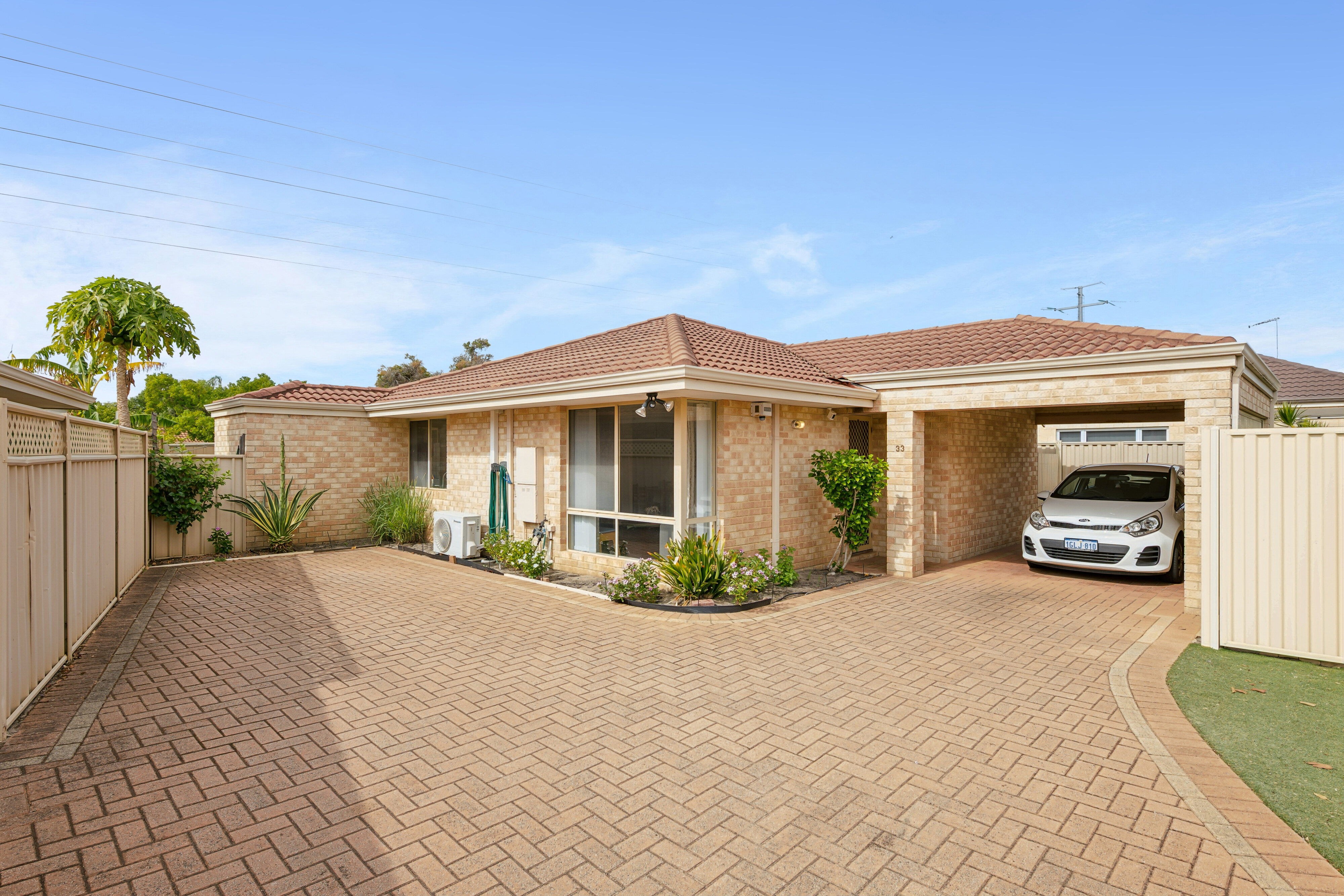 33 Blenny Close, CANNINGTON WA 6107
