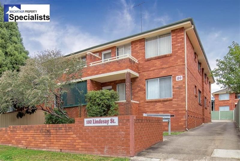 7 / 180 Lindesay Street, CAMPBELLTOWN NSW 2560