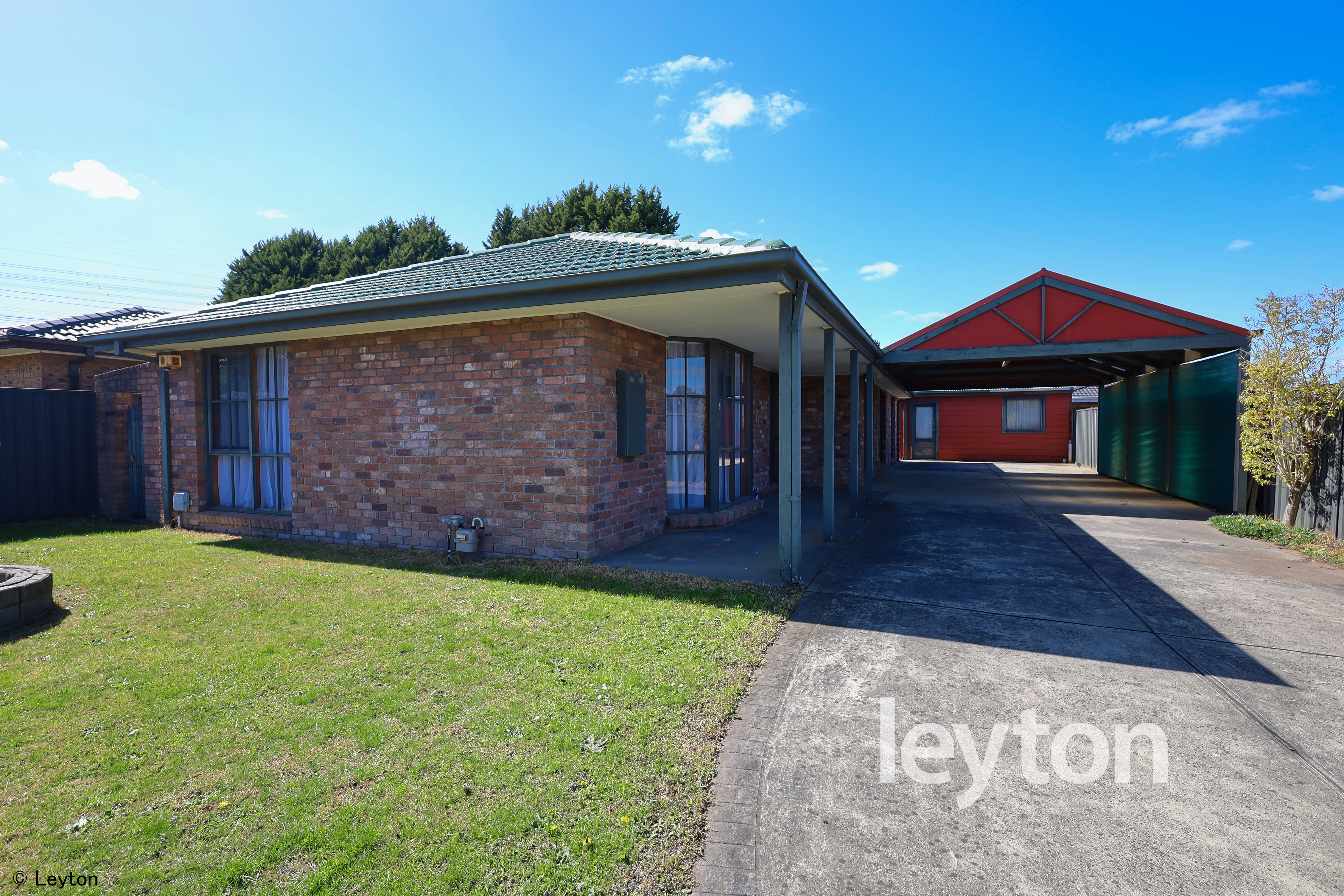67 Girvan Circuit, ENDEAVOUR HILLS VIC 3802