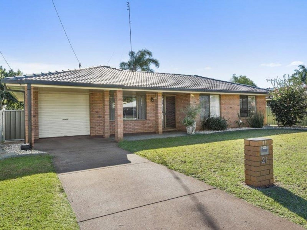 21 Cambridge Street, HARRISTOWN QLD 4350