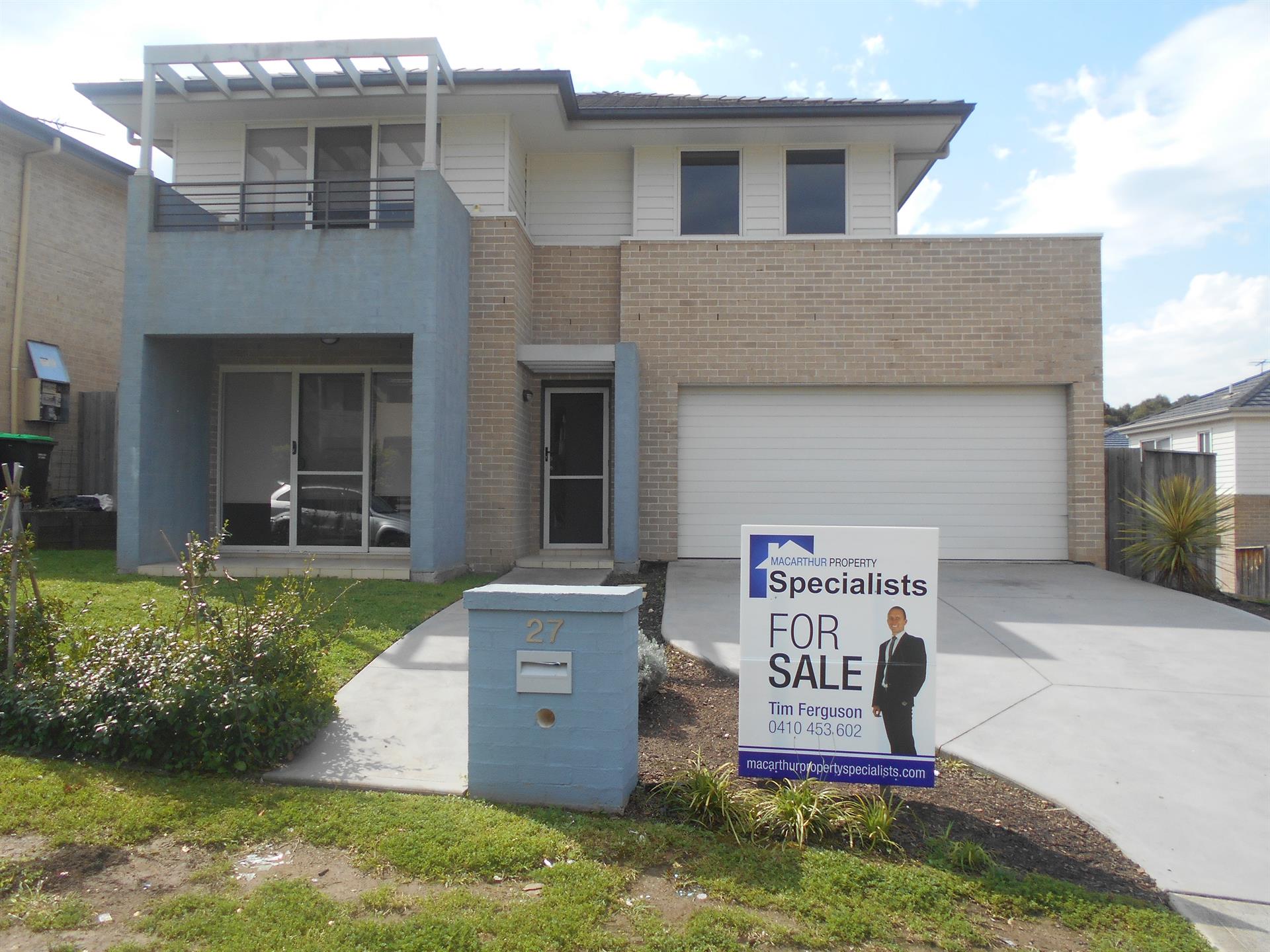 27 Carlton Road, CAMPBELLTOWN NSW 2560