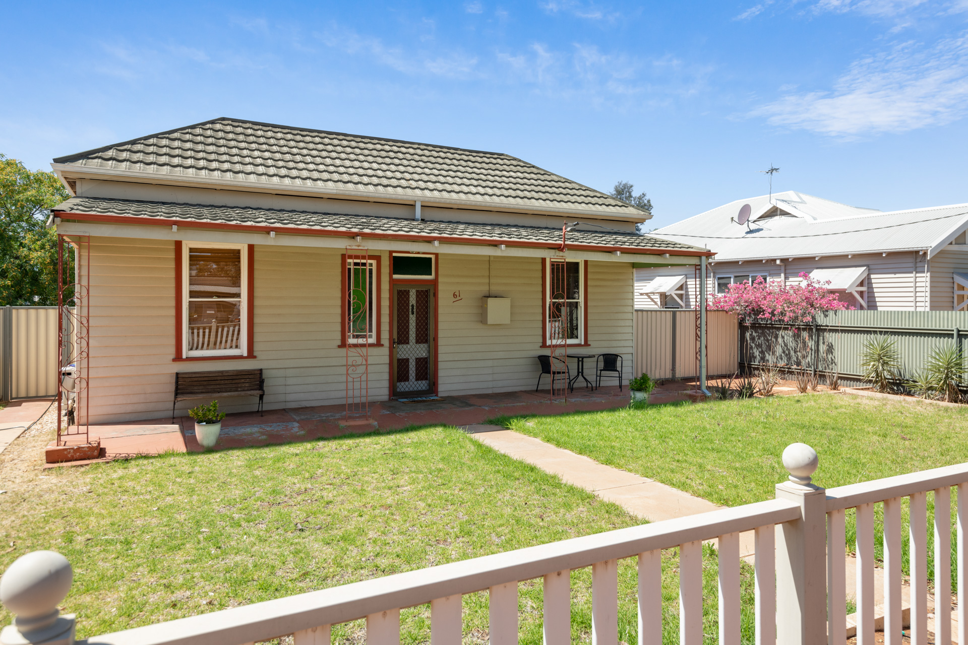 61 Campbell St, LAMINGTON WA 6430