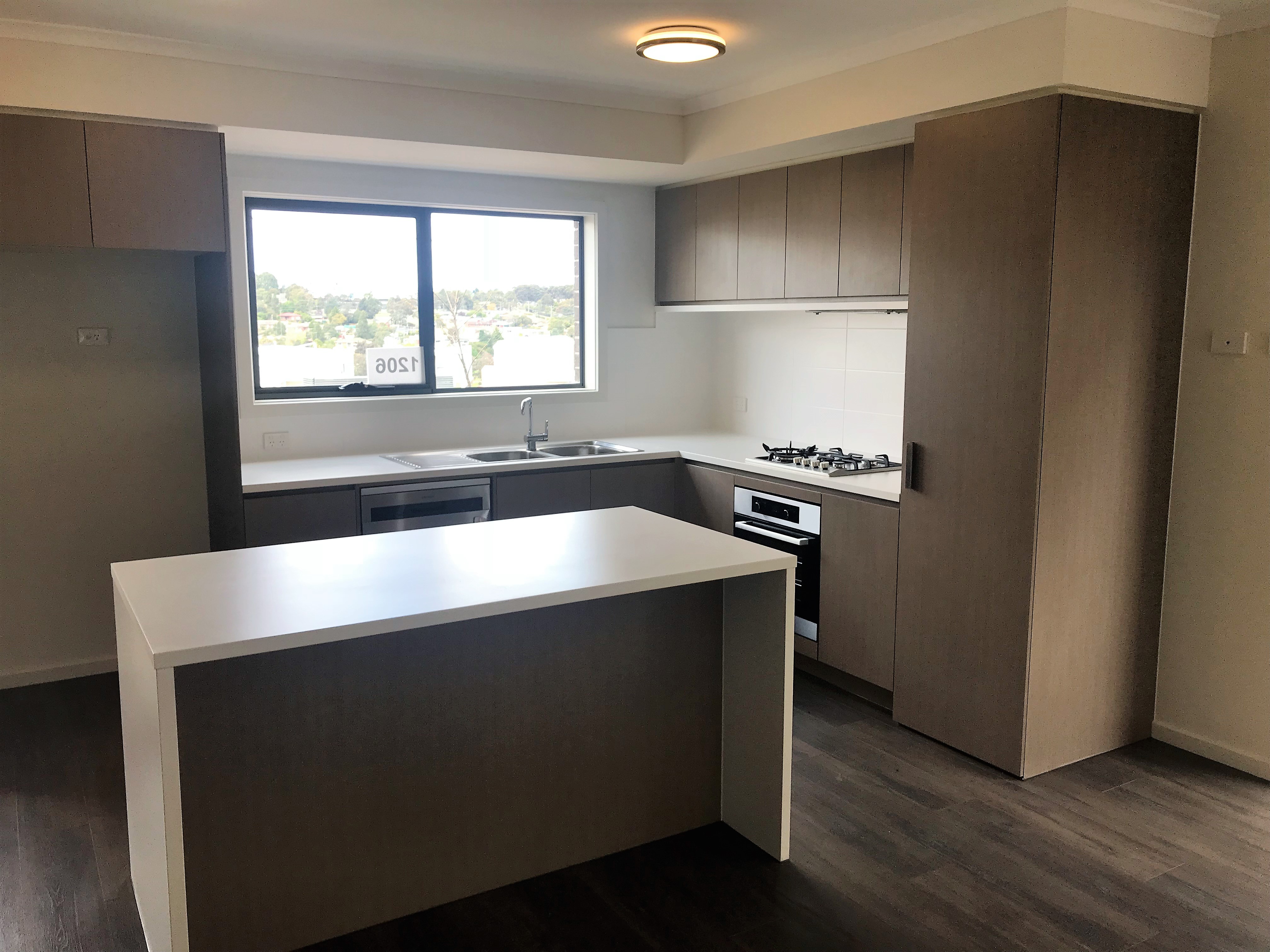 29 Erinbank Crescent, WESTMEADOWS VIC 3049