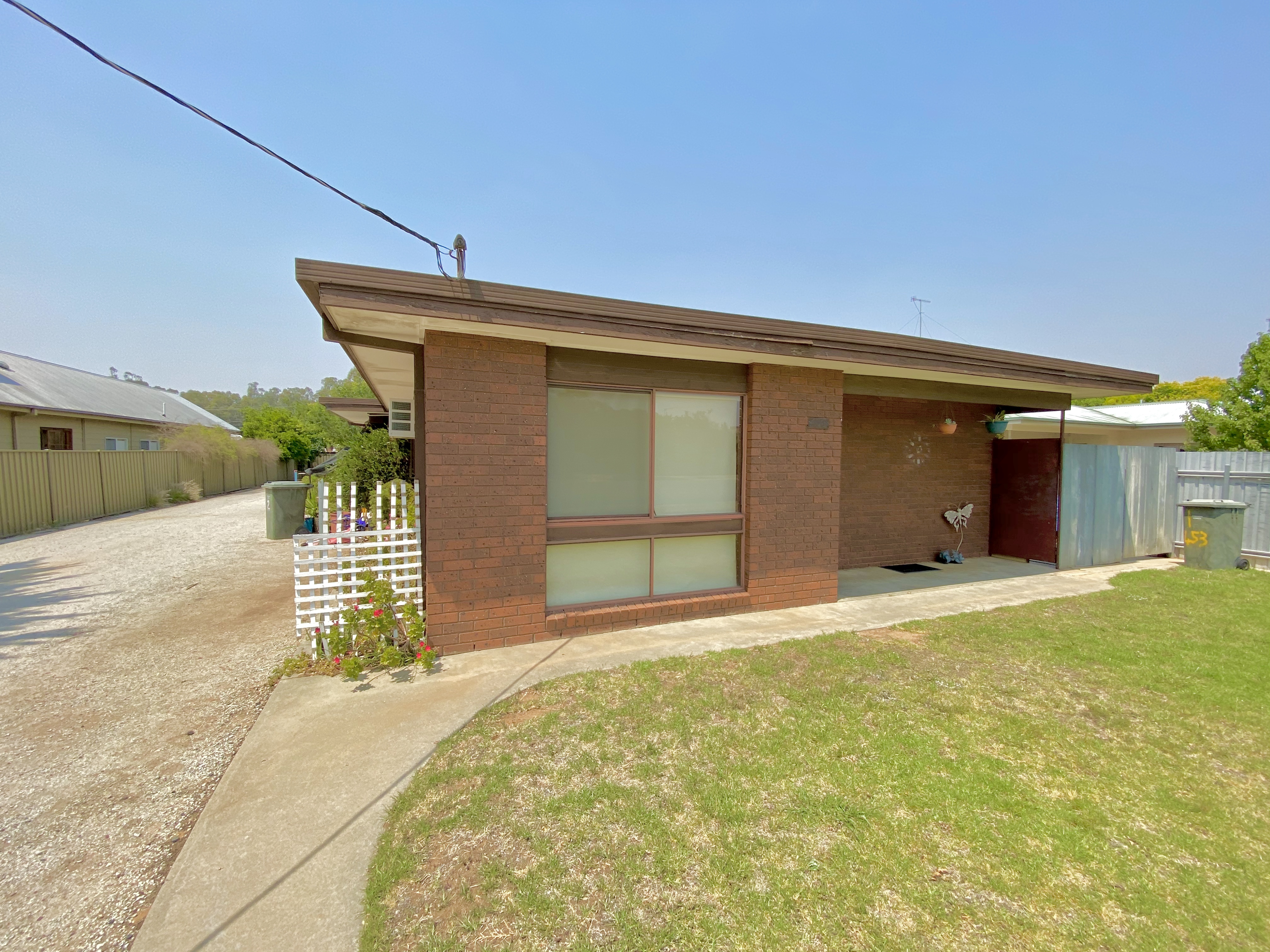 1 / 453 George Street, DENILIQUIN NSW 2710