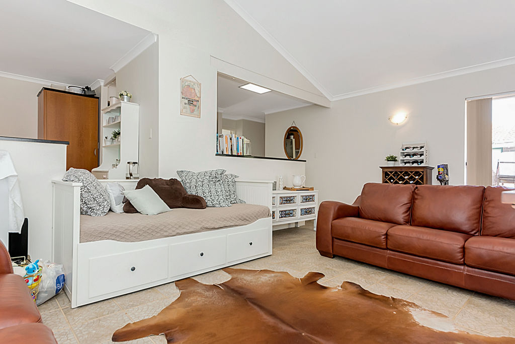 11 Culwalla Close Kallaroo WA 6025