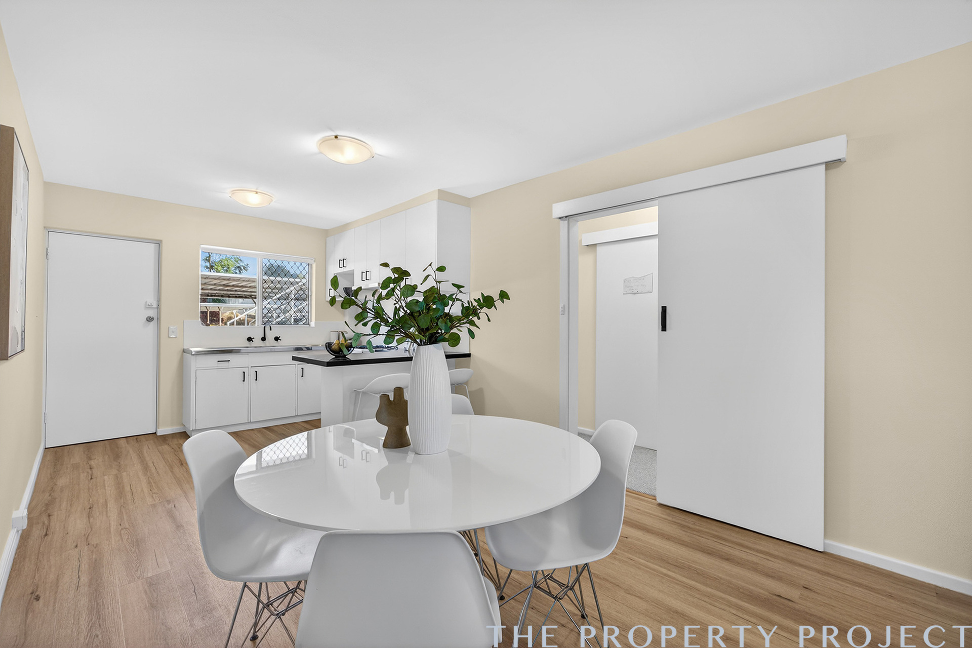 2 143 Edinboro Street Joondanna WA 6060
