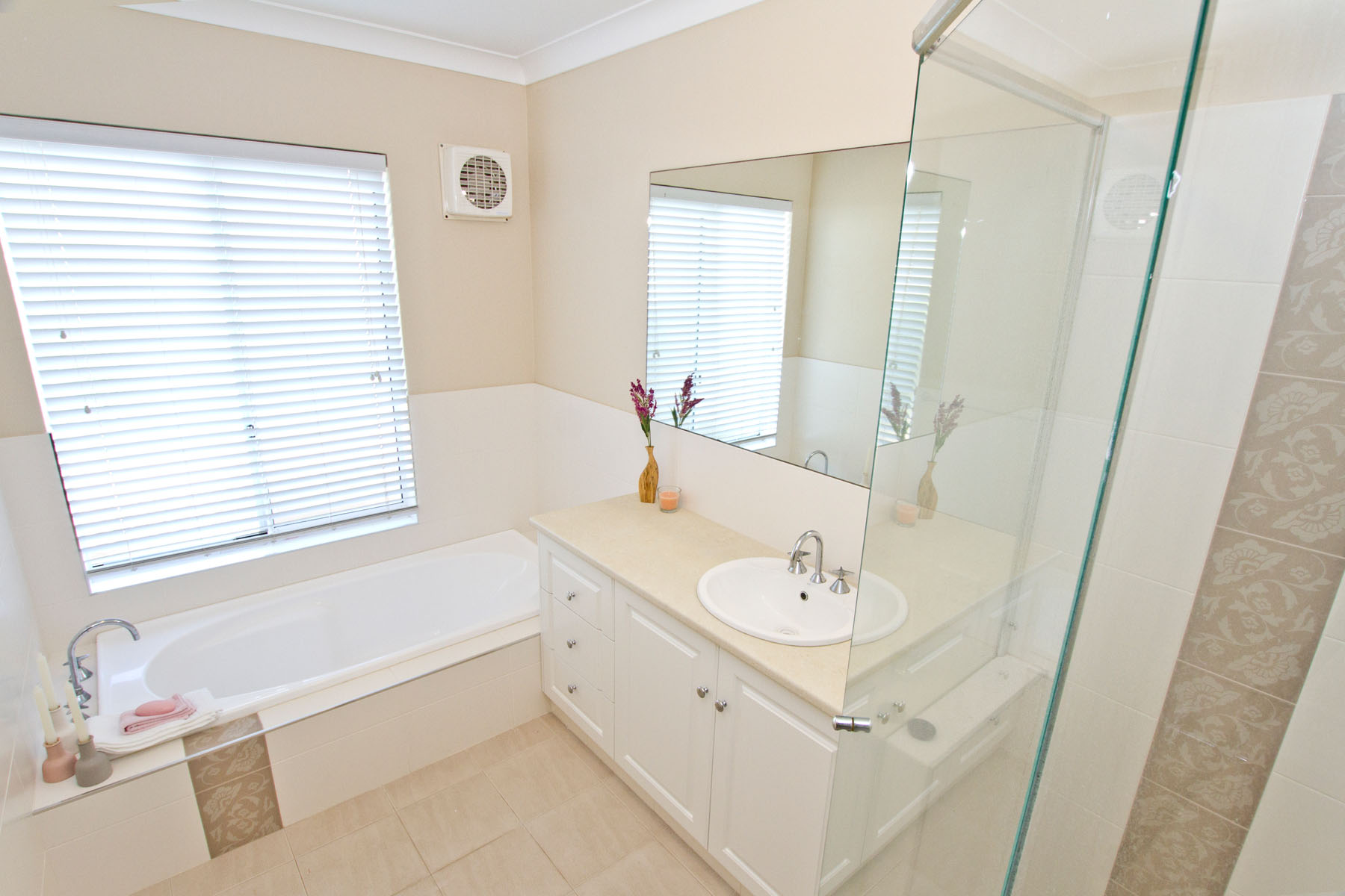 23 Kiernan Place Kallaroo WA 6025