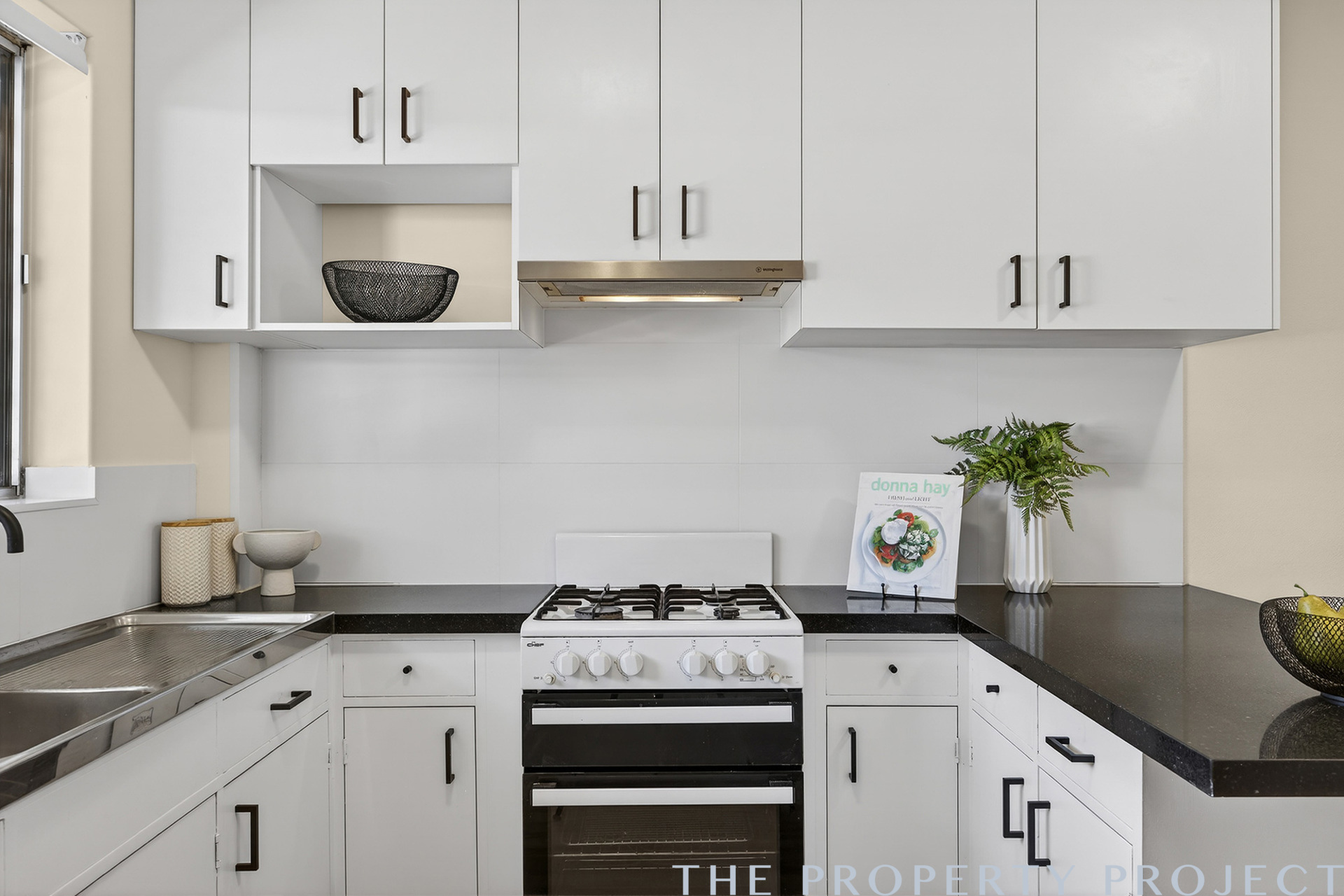 2 143 Edinboro Street Joondanna WA 6060