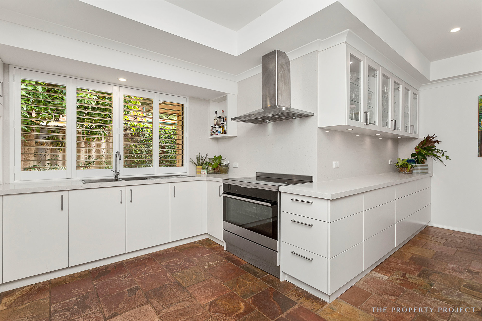 60 Inverness Crescent Menora WA 6050