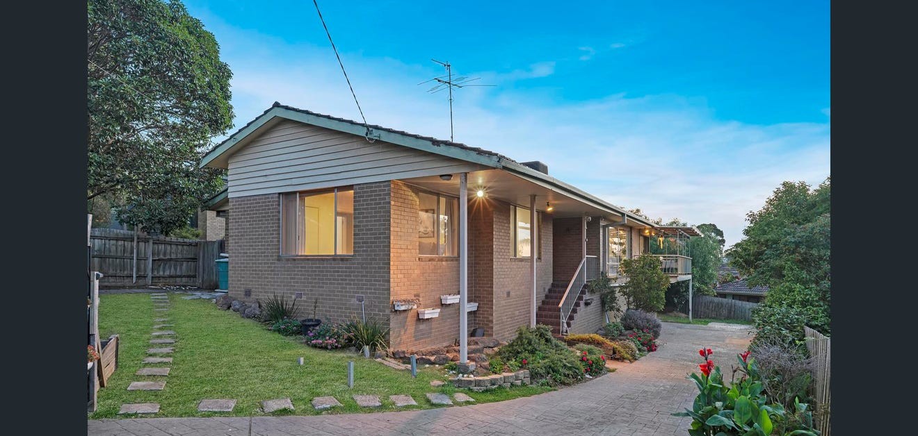 (Non furnished) / 235 High Street Templestowe Lower, TEMPLESTOWE LOWER VIC 3107