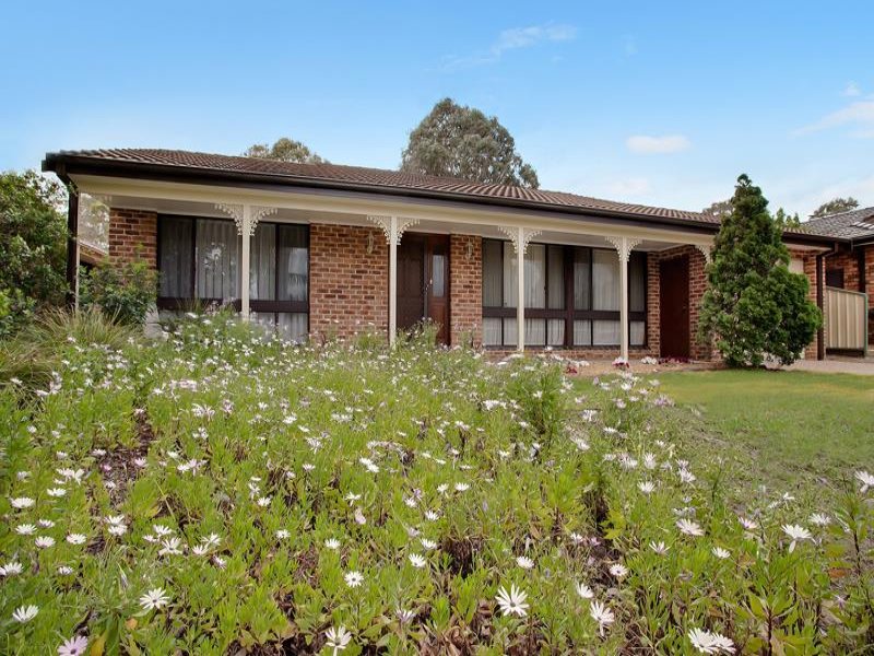 3 Corunna Ave, LEUMEAH NSW 2560