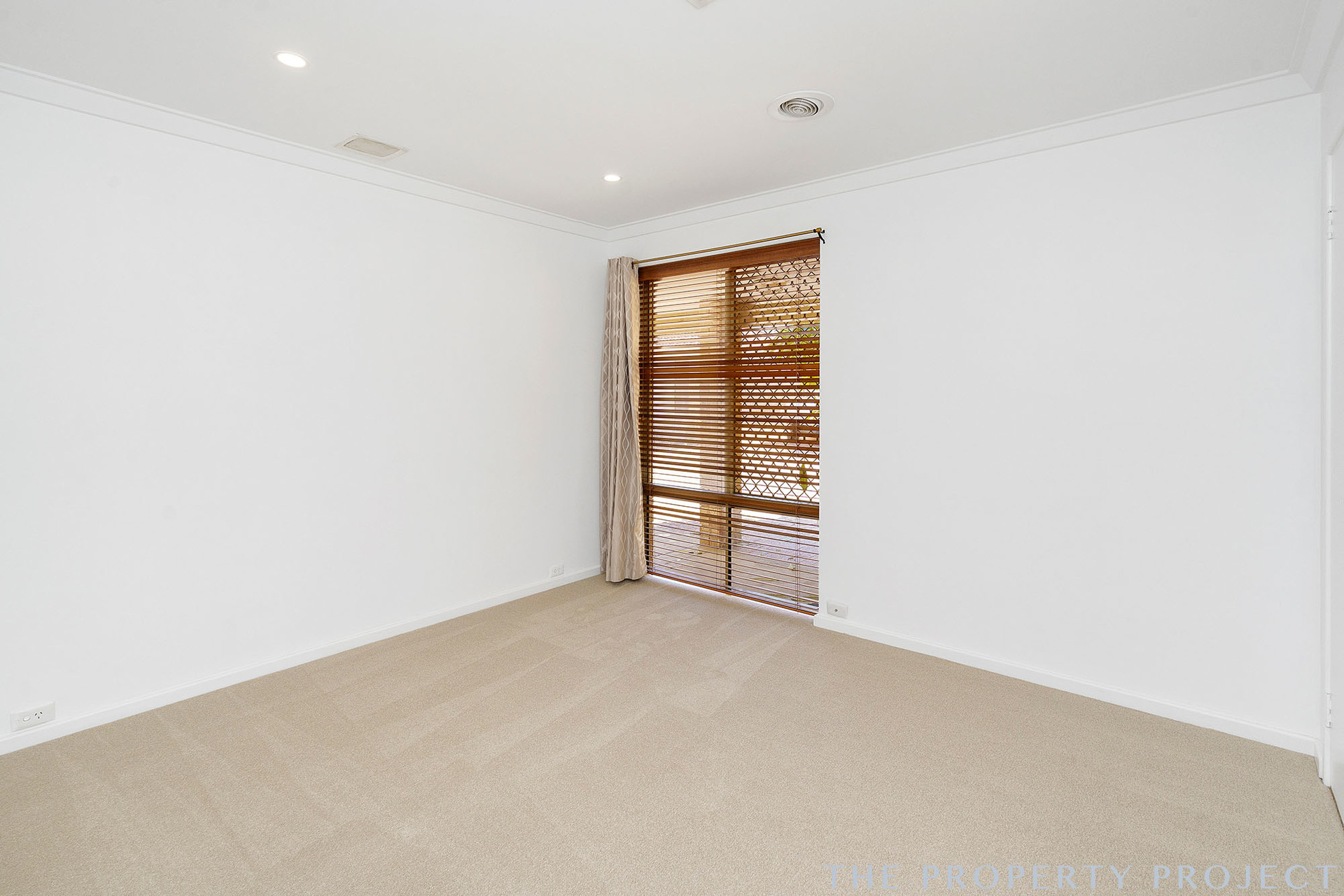 1 161-163 Edinboro Street Joondanna WA 6060