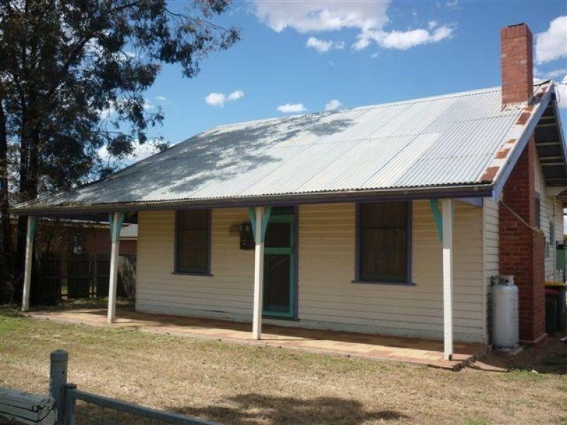 5 Walker Street, DONALD VIC 3480