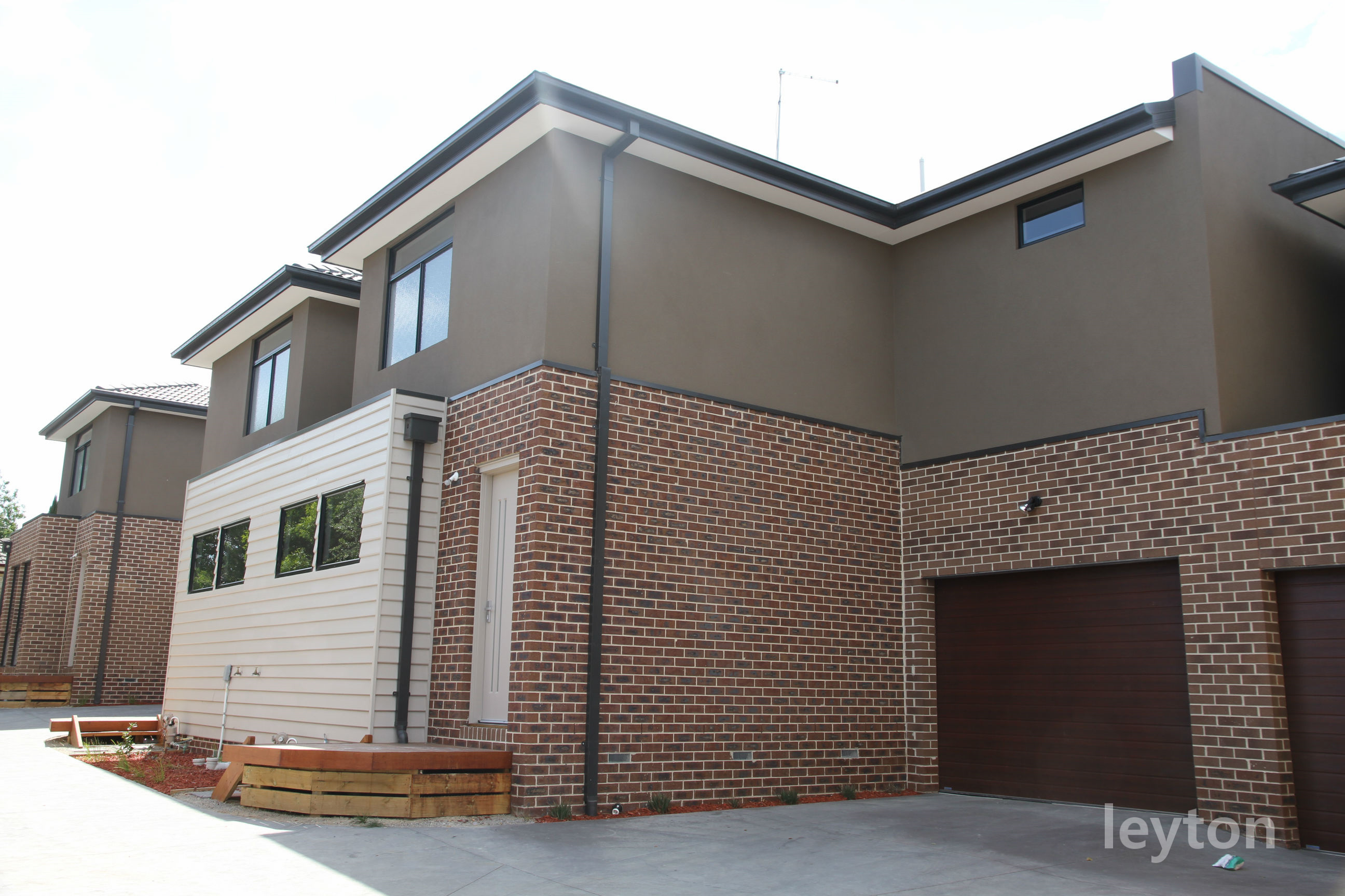 2 / 13 Carroll Avenue, DANDENONG VIC 3175