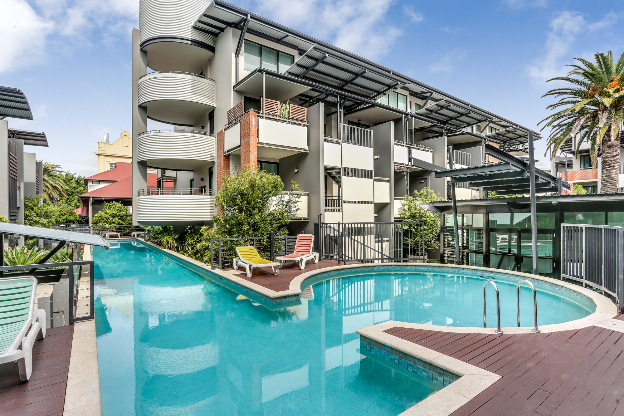204 / 139 Commercial Road, TENERIFFE QLD 4005