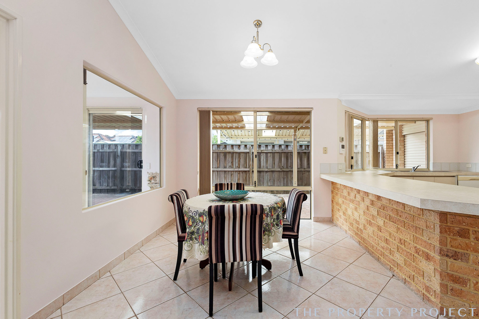 54 Woodhouse Circuit Canning Vale WA 6155