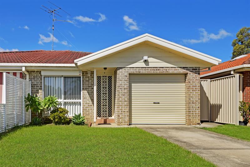 2 / 30 Bernardo St, ROSEMEADOW NSW 2560