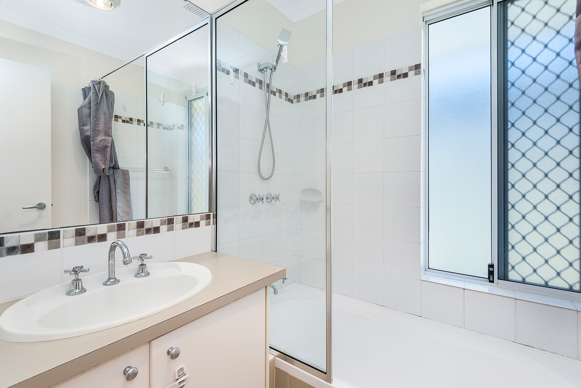 60C Winchelsea Road Nollamara WA 6061