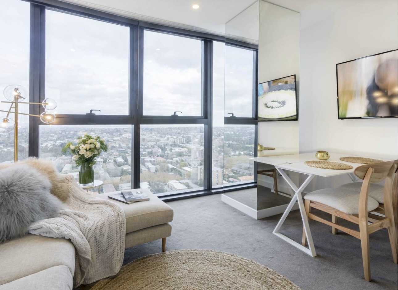 2403 / 35 Malcolm Street, SOUTH YARRA VIC 3141