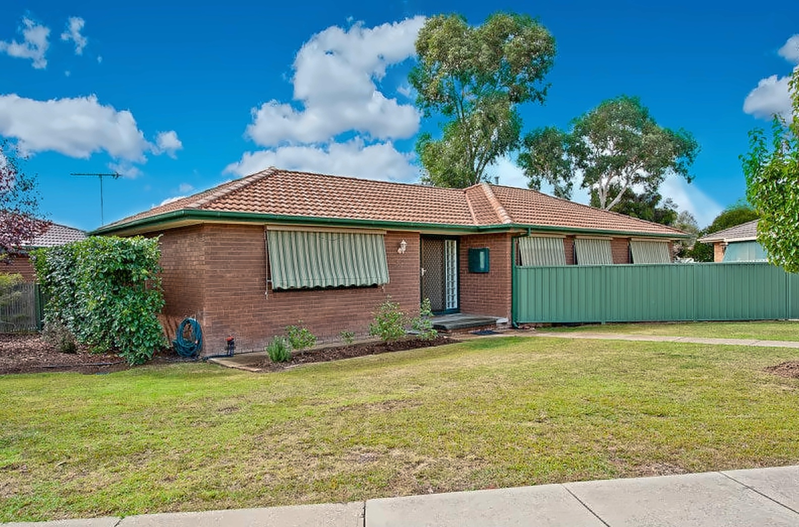 50 Bogong Street, THURGOONA NSW 2640