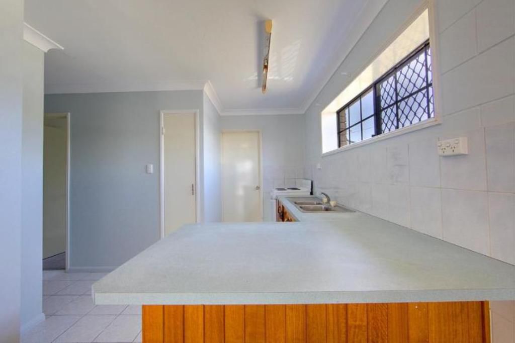 1 / 18 Percy Street, WEST END QLD 4810