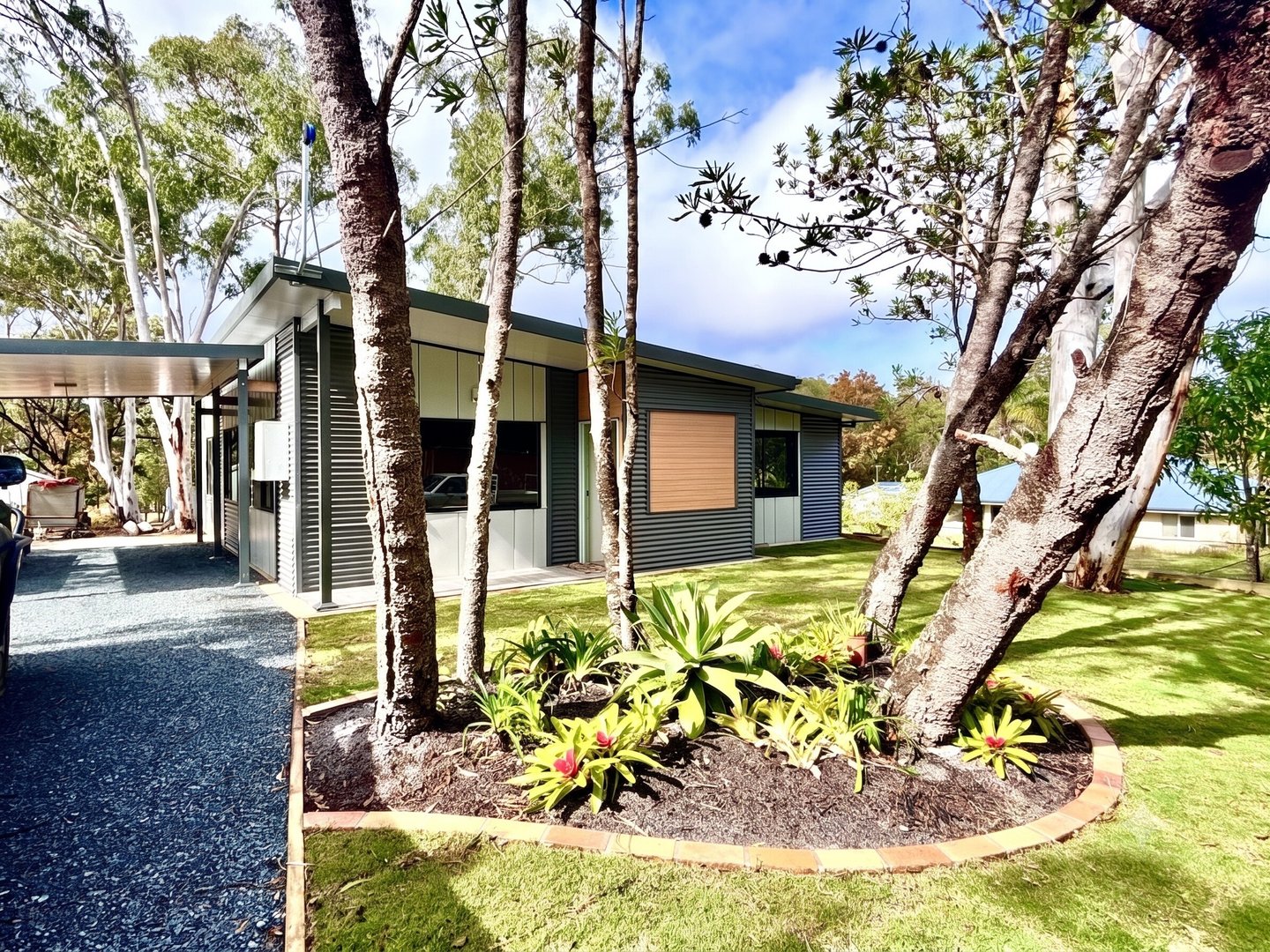 39 Cowderoy Street, RUSSELL ISLAND QLD 4184