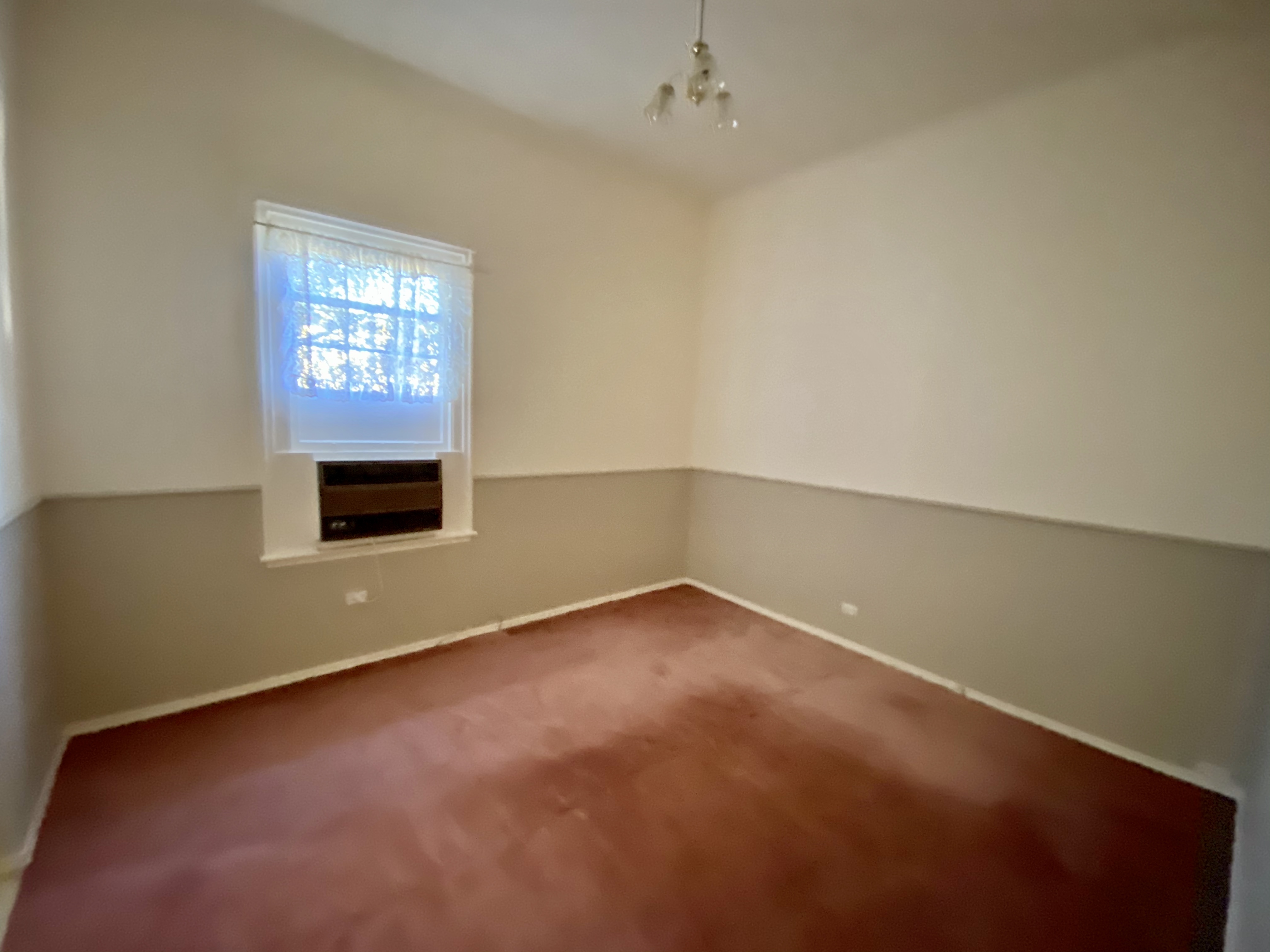 1 / 411 SLOANE STREET, DENILIQUIN NSW 2710