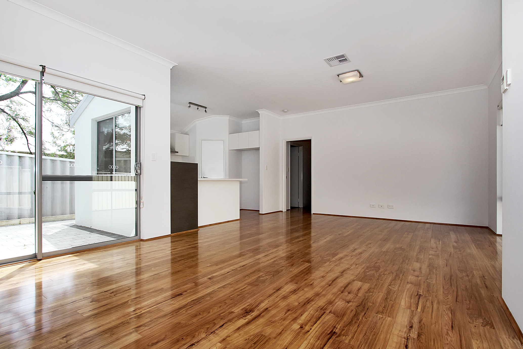 2 150 Peninsula Road Maylands WA 6051