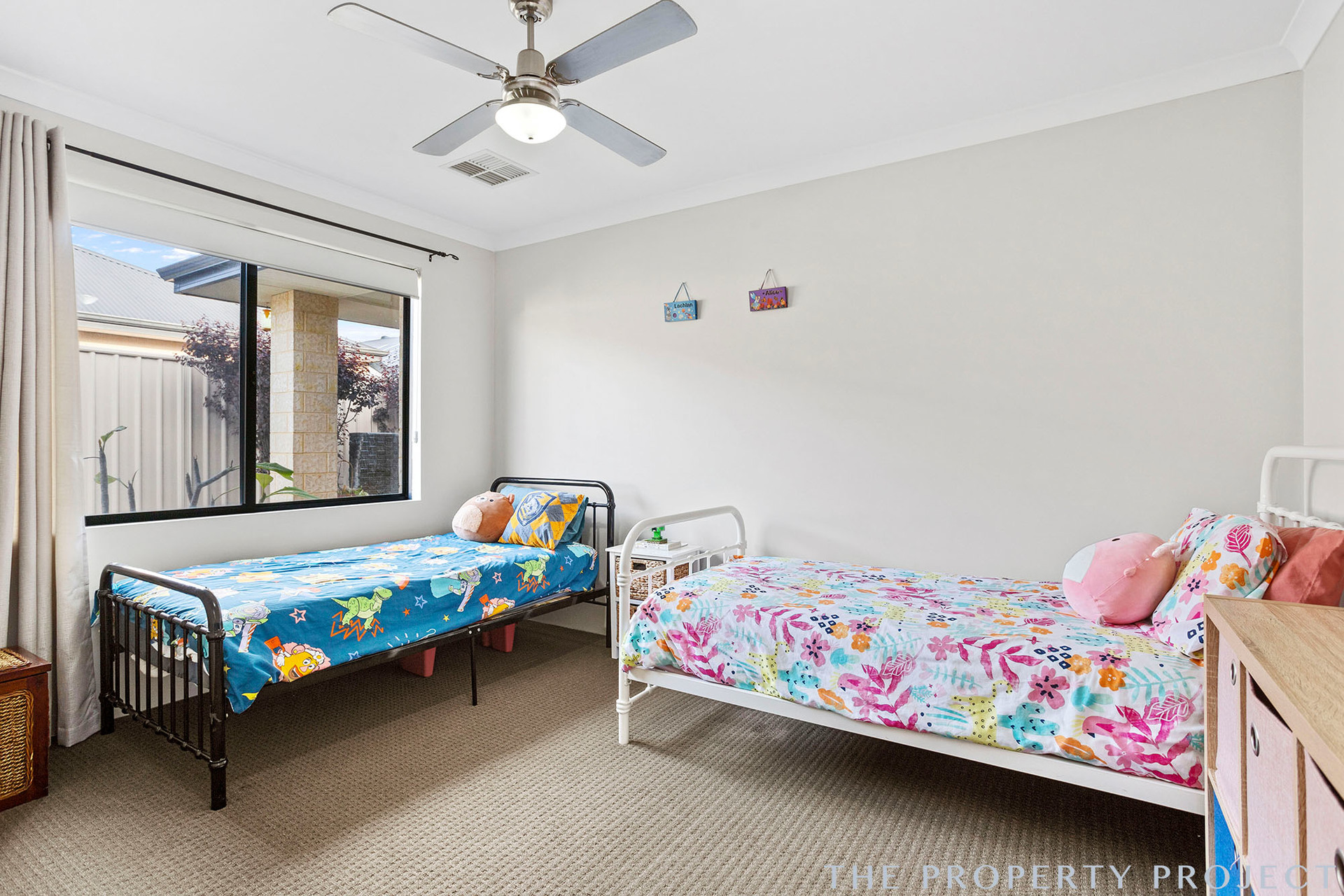 16 Aubun Garden Caversham WA 6055