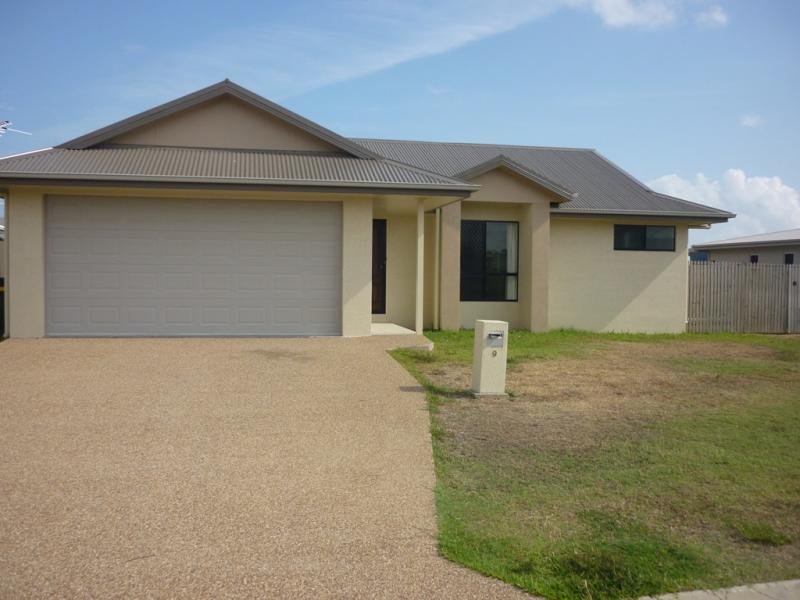9 Meridian Court, BURDELL QLD 4818
