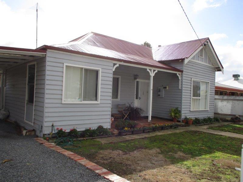 19 Hammill Street, DONALD VIC 3480