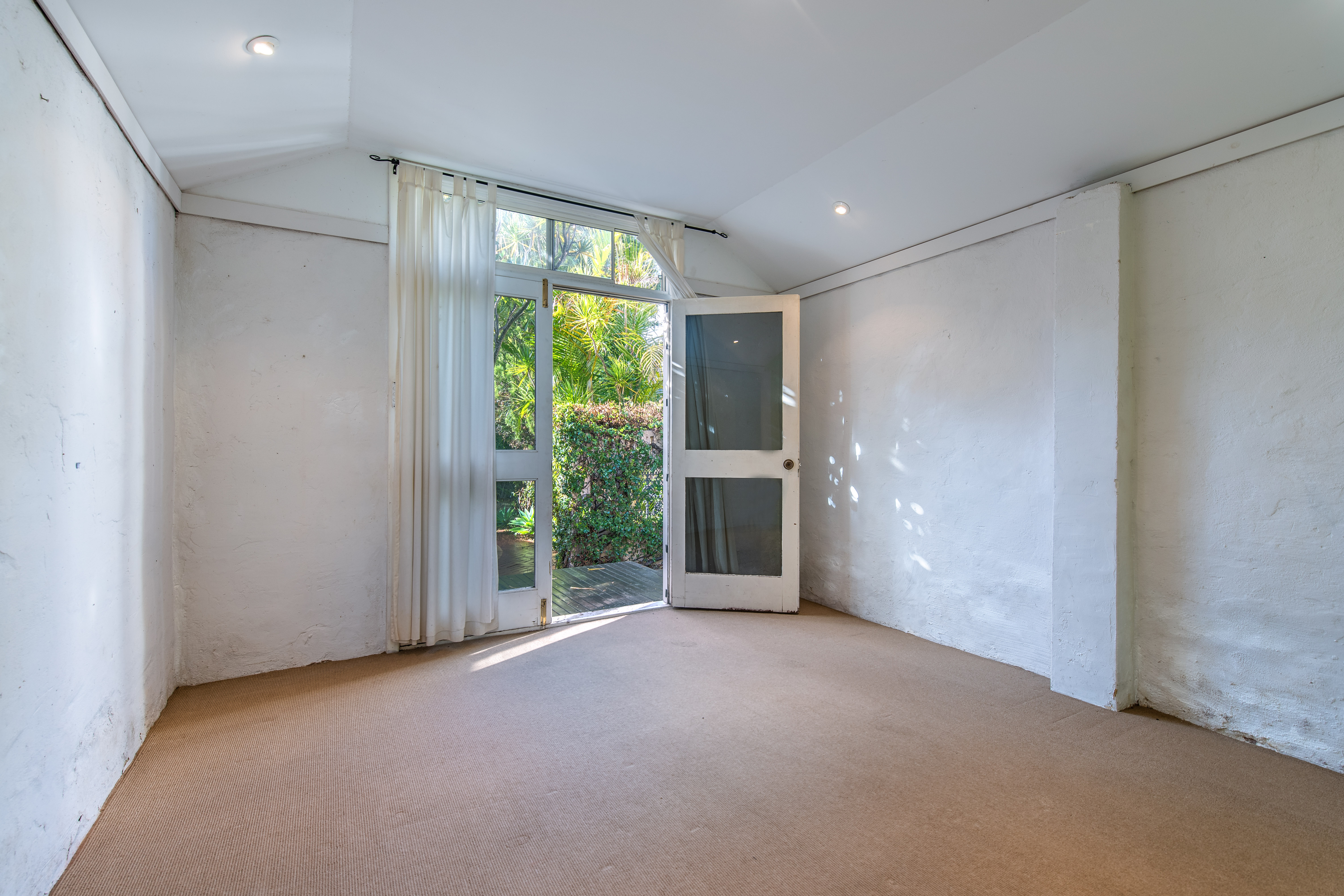 96 Archdeacon Street Nedlands WA 6009
