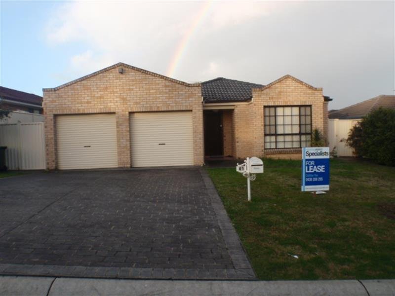 41 Archibald Cres, ROSEMEADOW NSW 2560