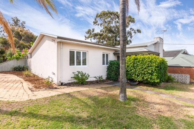 76 Finnerty Street Karrinyup WA 6018