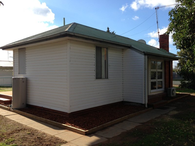 109 Crispe Street, DENILIQUIN NSW 2710