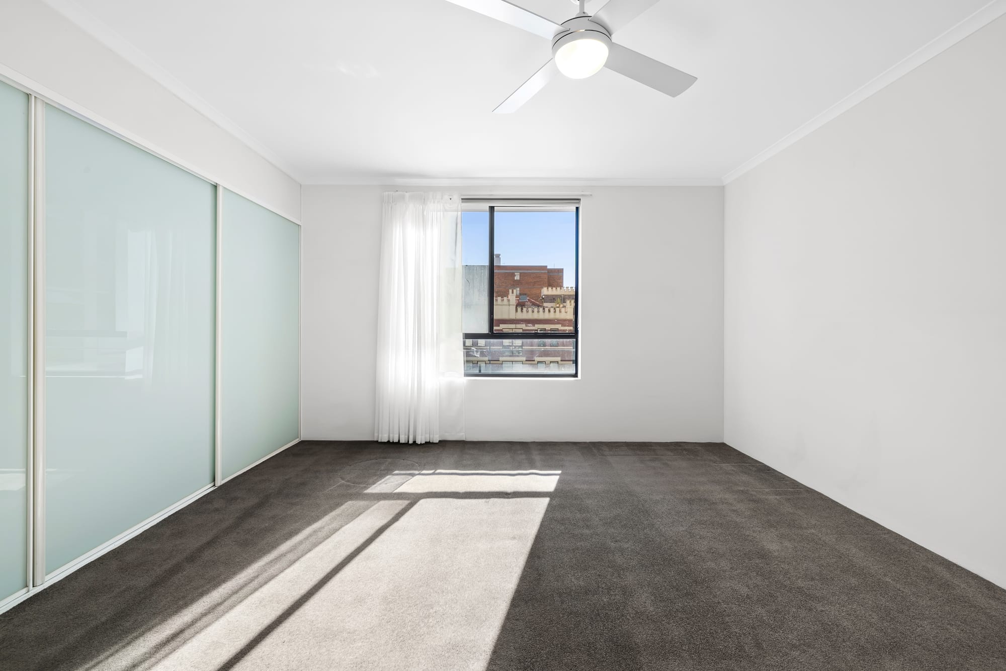 F17/780 Bourke Street, Redfern Leased by The Gallery Real Estate - image 7