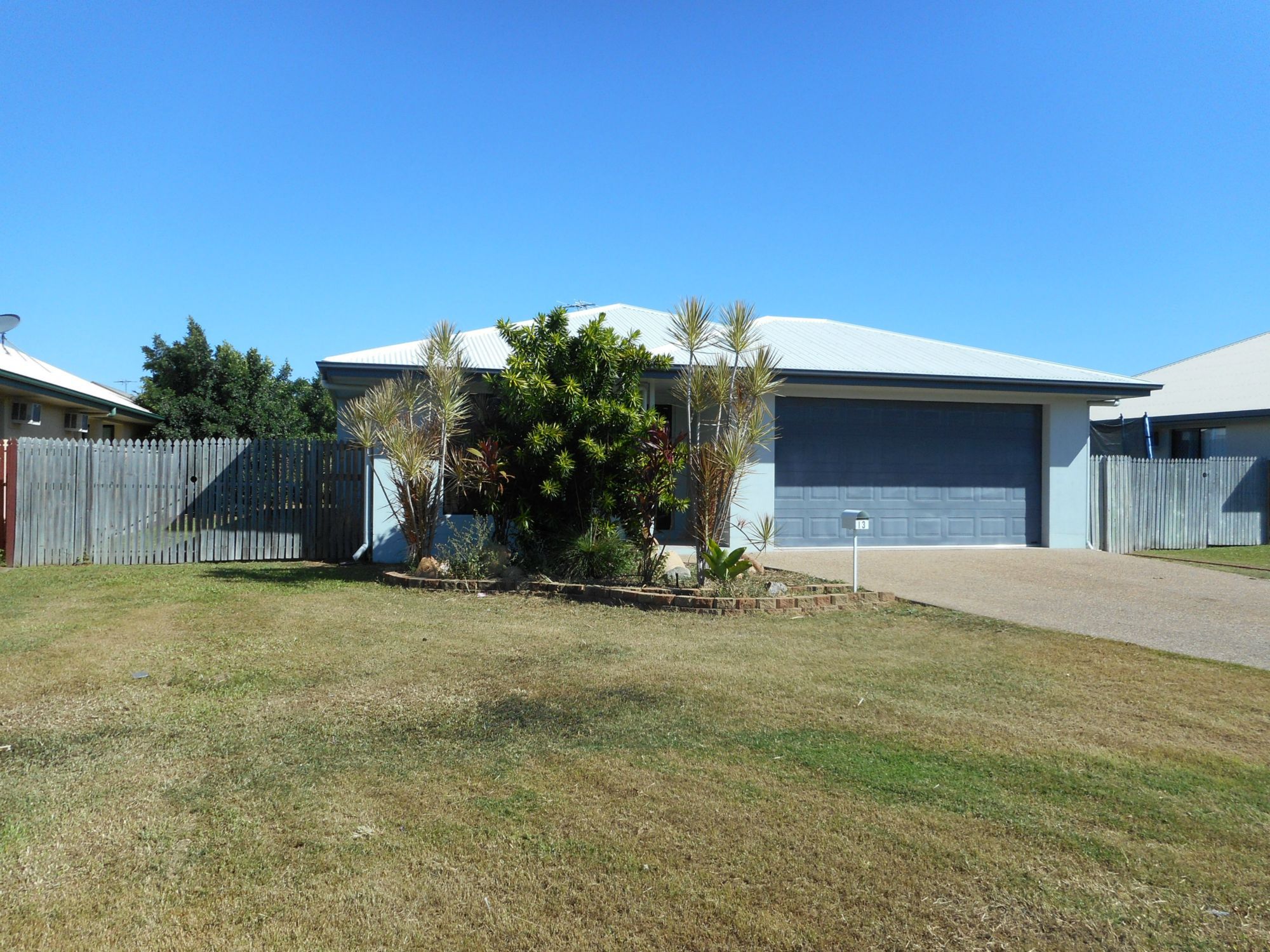 13 Chesterton Court, KIRWAN QLD 4817