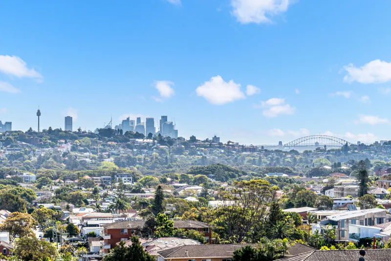 1 / 52B Military Rd, NORTH BONDI NSW 2026