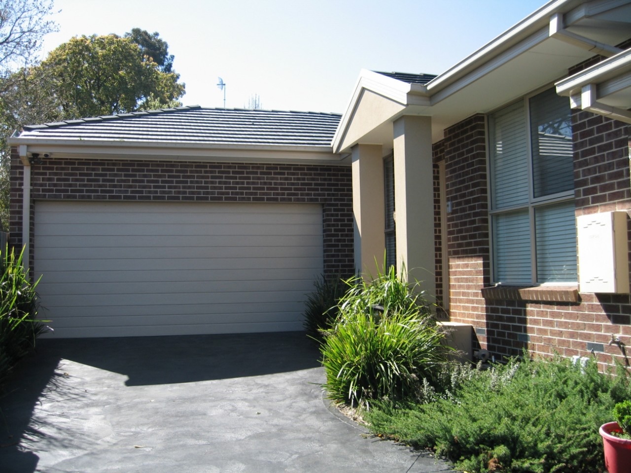 2 / 29 Simpson Drive, MOUNT WAVERLEY VIC 3149