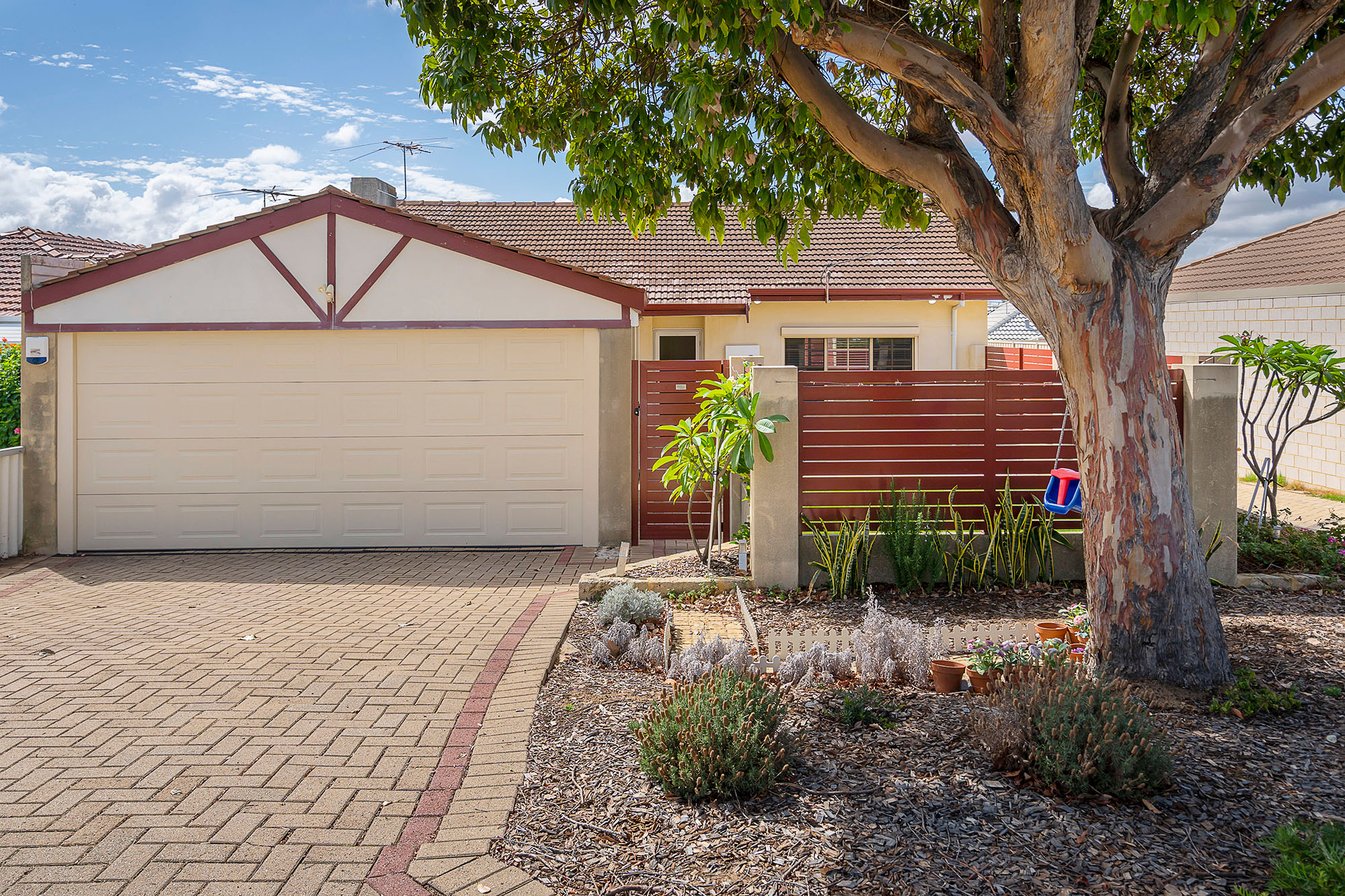 126 Flamborough St Doubleview WA 6018