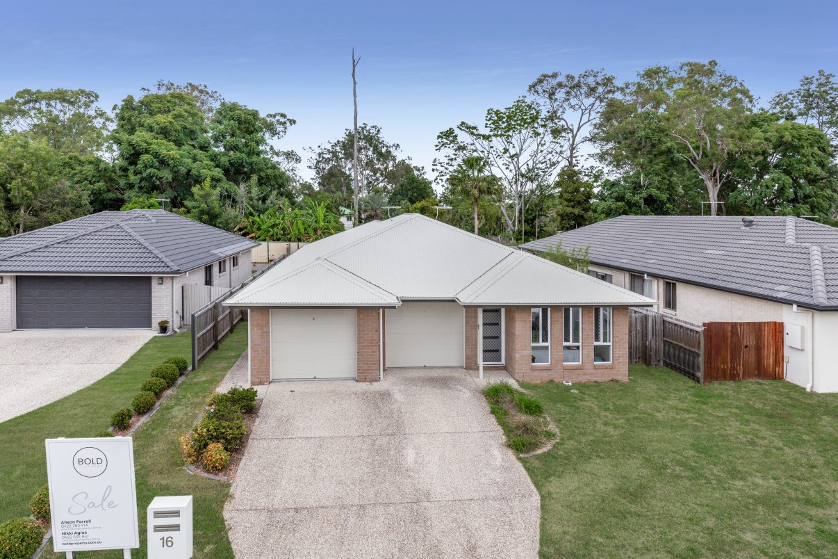 16 Wattle Grove, BORONIA HEIGHTS QLD 4124