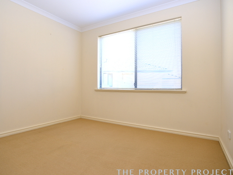 4 3 Elward Place Balga WA 6061