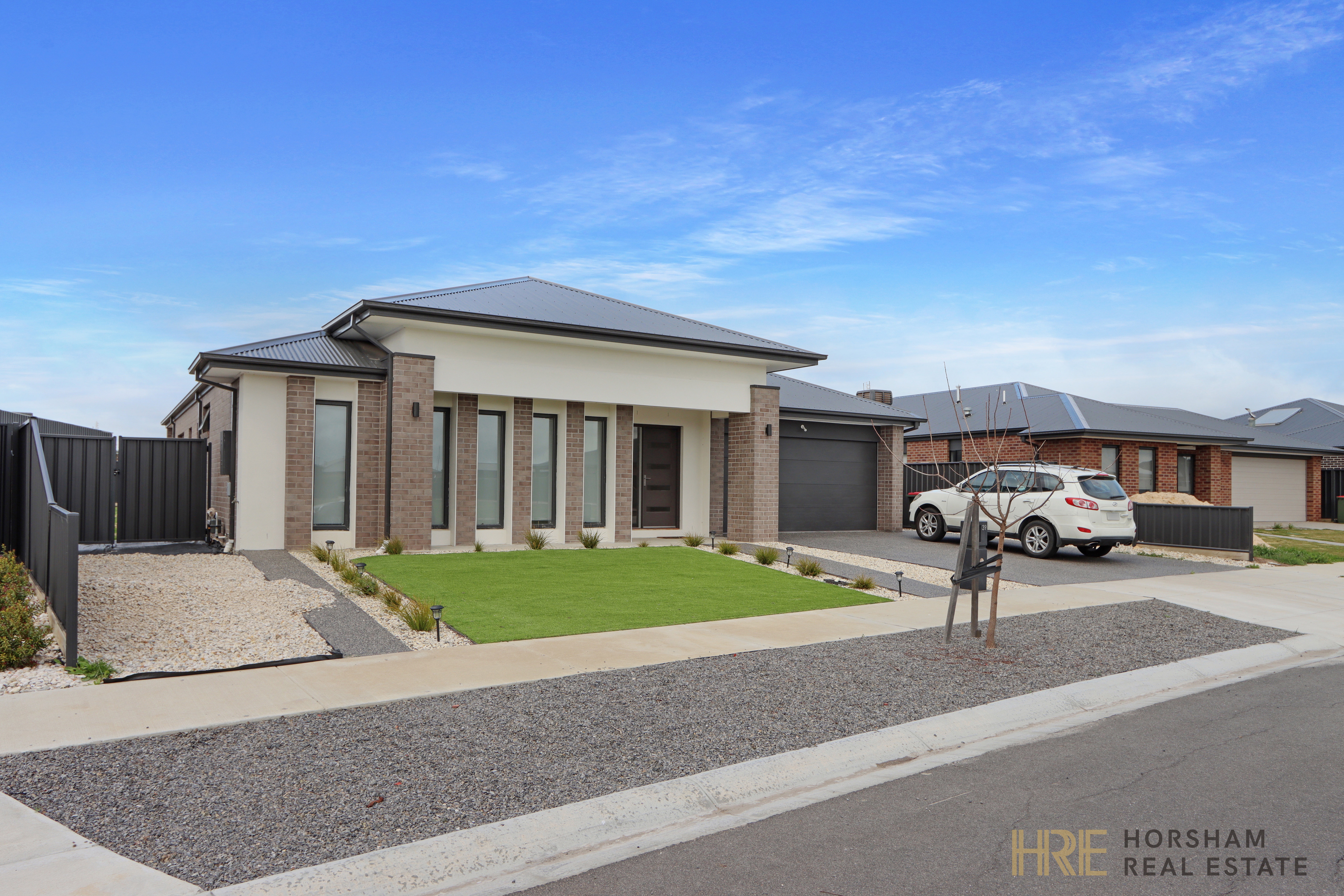 39 Arthur Drive, HORSHAM VIC 3400
