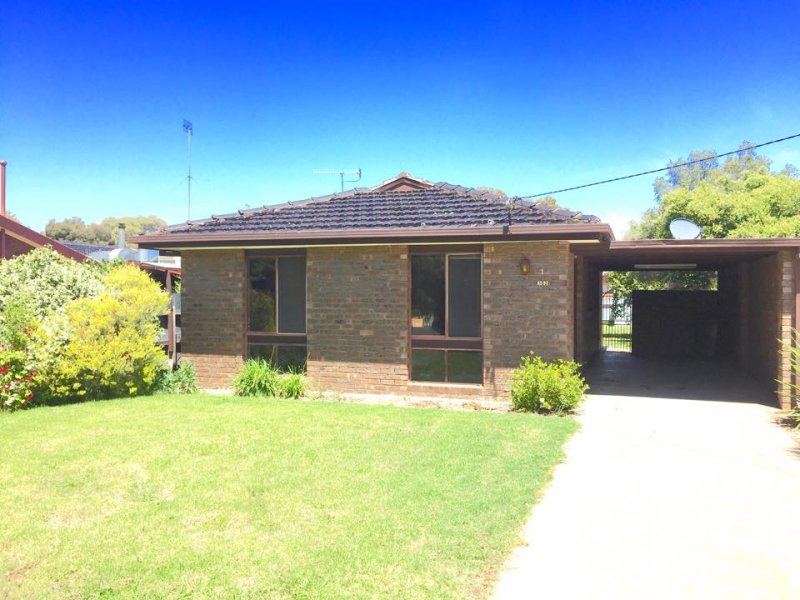 1 / 302 Noyes Street, DENILIQUIN NSW 2710