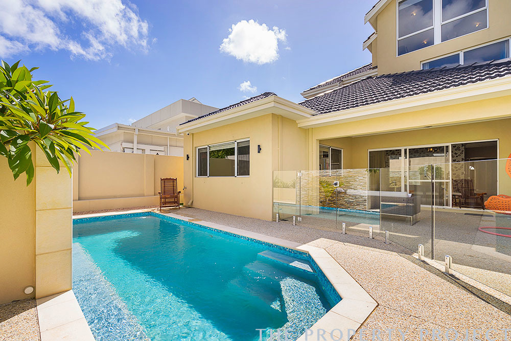 21 Appleberry Street Churchlands WA 6018